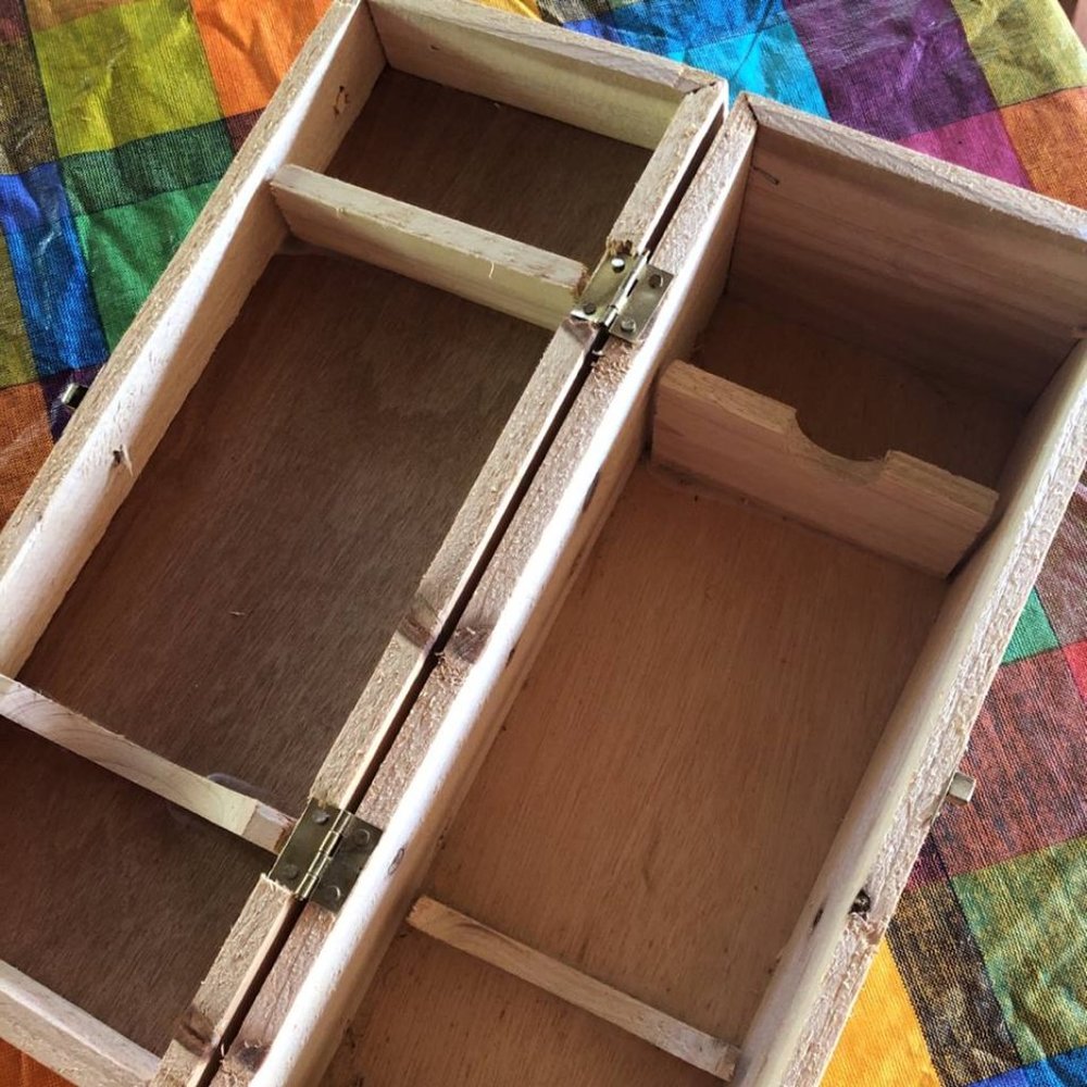 Single Bottle Wood Wine Box Carrier With Rope Handle - Picture 1 of 9